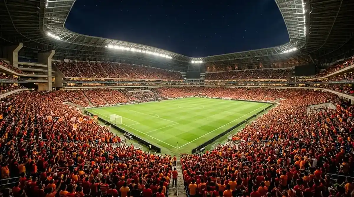 Spielfeld und Tribünen des Estadio BBVA bei Monterrey unter Flutlicht vor dem WM-Sechzehntelfinal Niederlande gegen Marokko